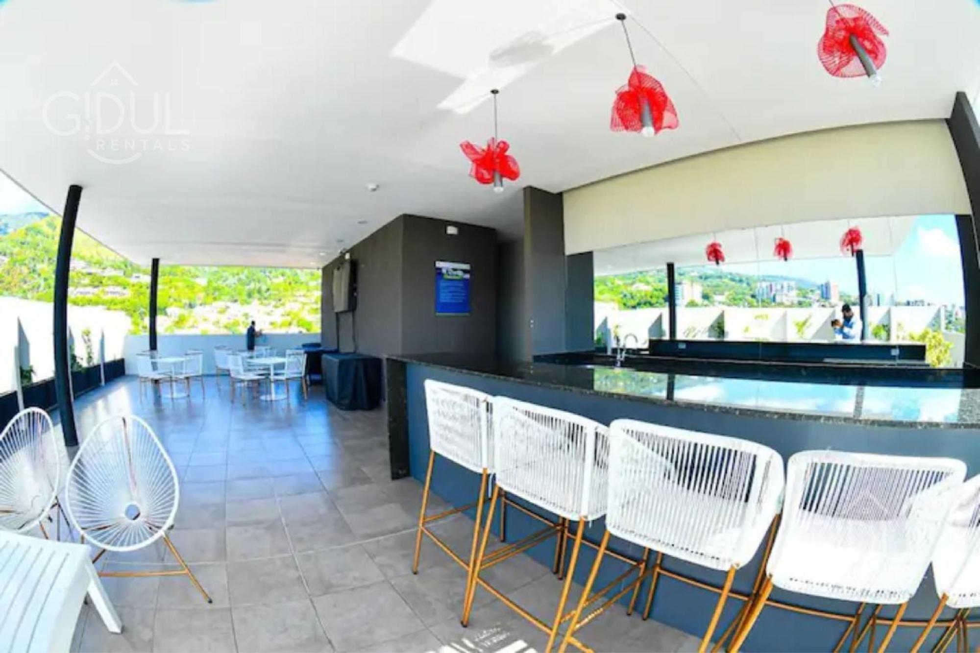 Infinity Pool Apartment サンサルバドル エクステリア 写真